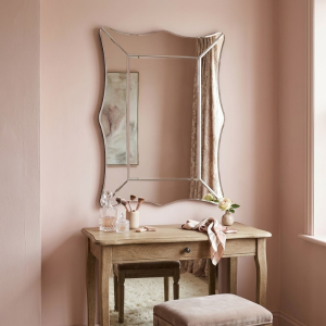 Elegant Frameless Scalloped Princess Wall Mirror with Beveled Border 900 x 600mm
