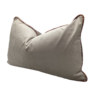 Nabucco Platinum Scatter - 70 x 45cm