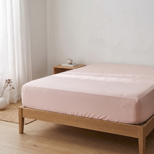 Simon Baker 300 Thread Count Egyptian Cotton Fitted Sheet - Cashmere - Image 3